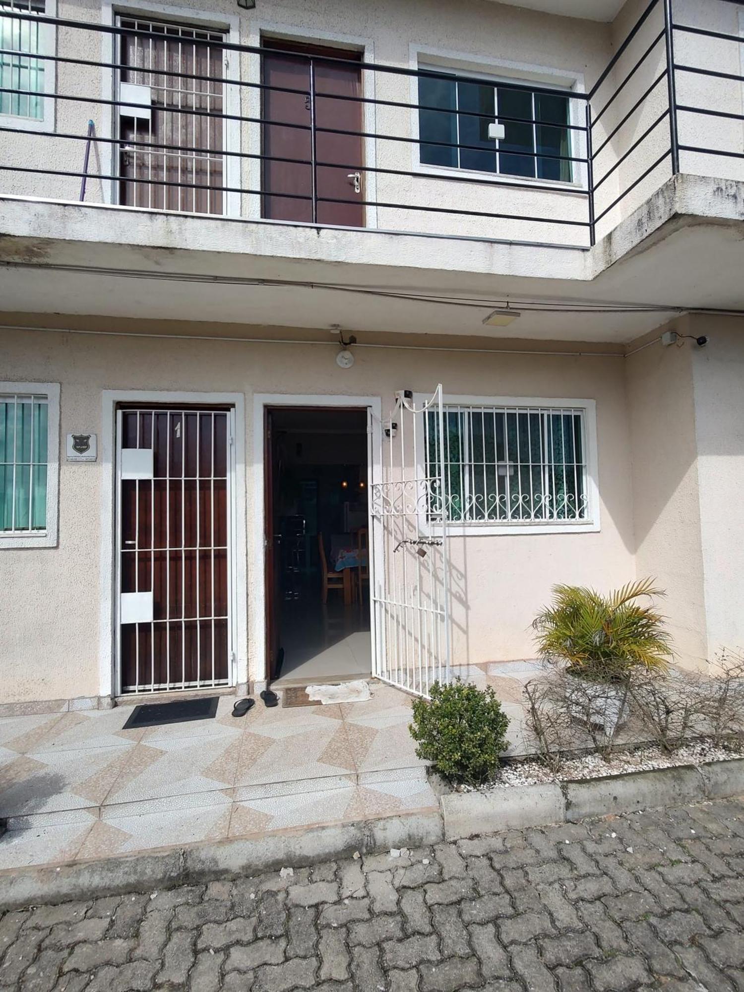 Alugo Apartamento Na Praia Cocanha Caraguatatuba Bagian luar foto